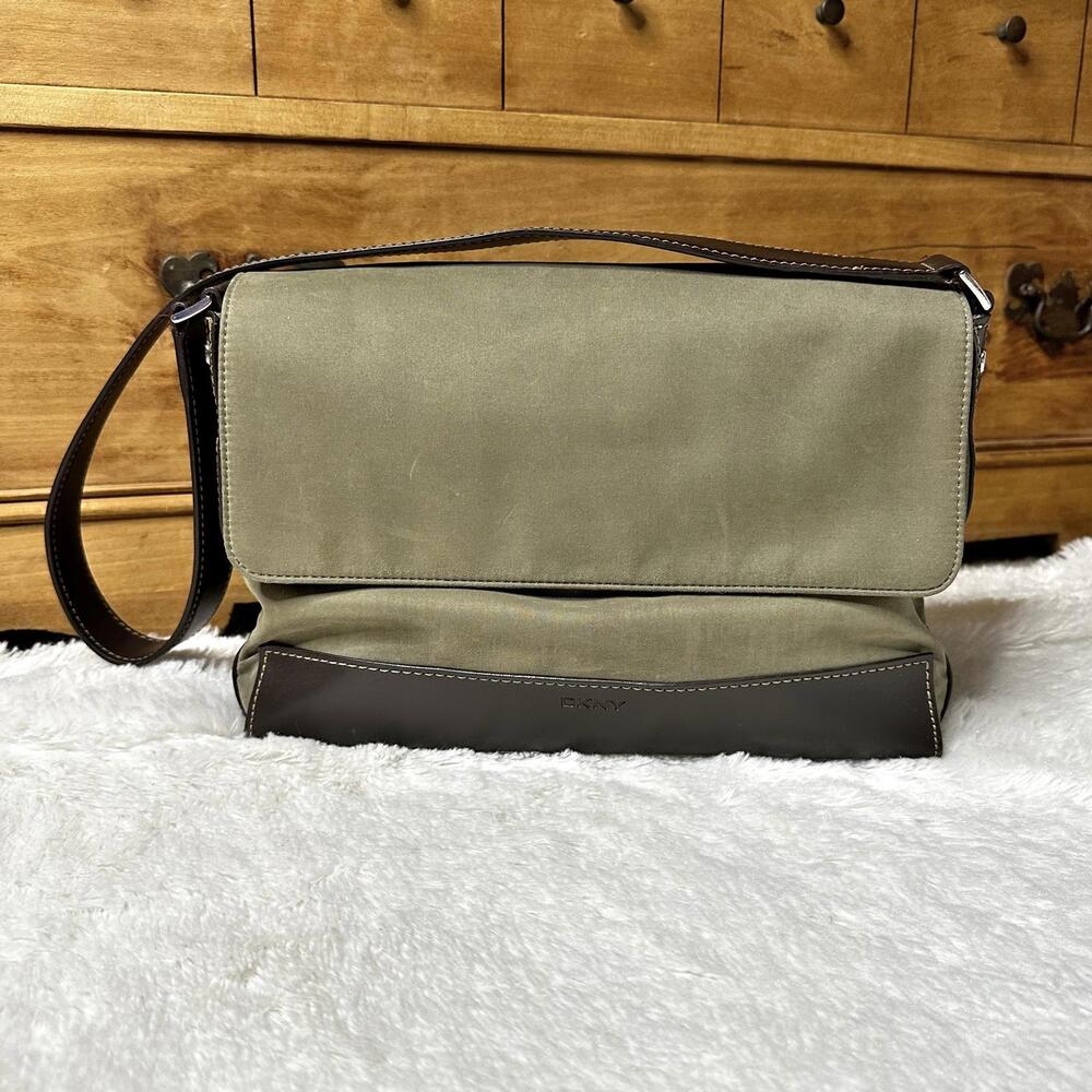 DKNY Khaki Green Messenger Shoulder Bag Casual 12x4x8”